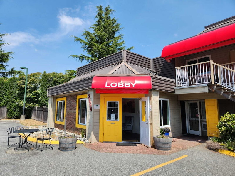 Grandview Inn, Surrey, Canada