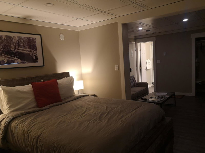 The Cache Hotel and Lodgings, Golden, Canada