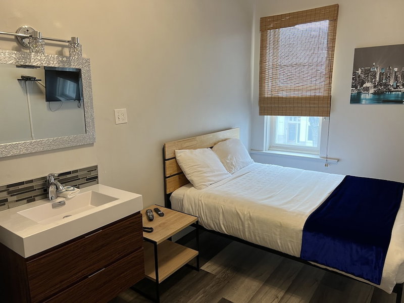 Commercial Hotel, Edmonton, Canada