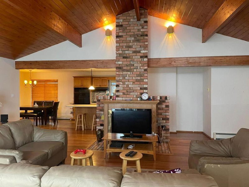 Metchosin Beach House, Victoria, Canada