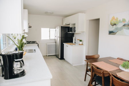 JstLikeHome - Old Town, Ottawa, Canada