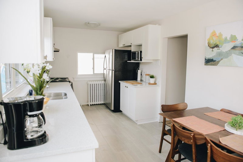 JstLikeHome - Old Town, Ottawa, Canada