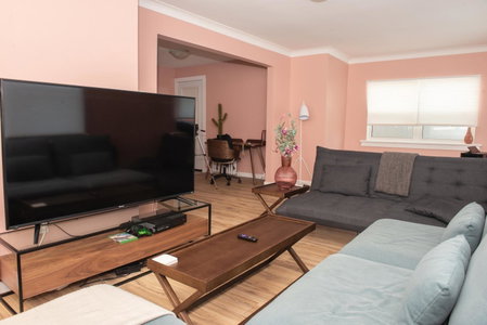 JstLikeHome - Old Town, Ottawa, Canada