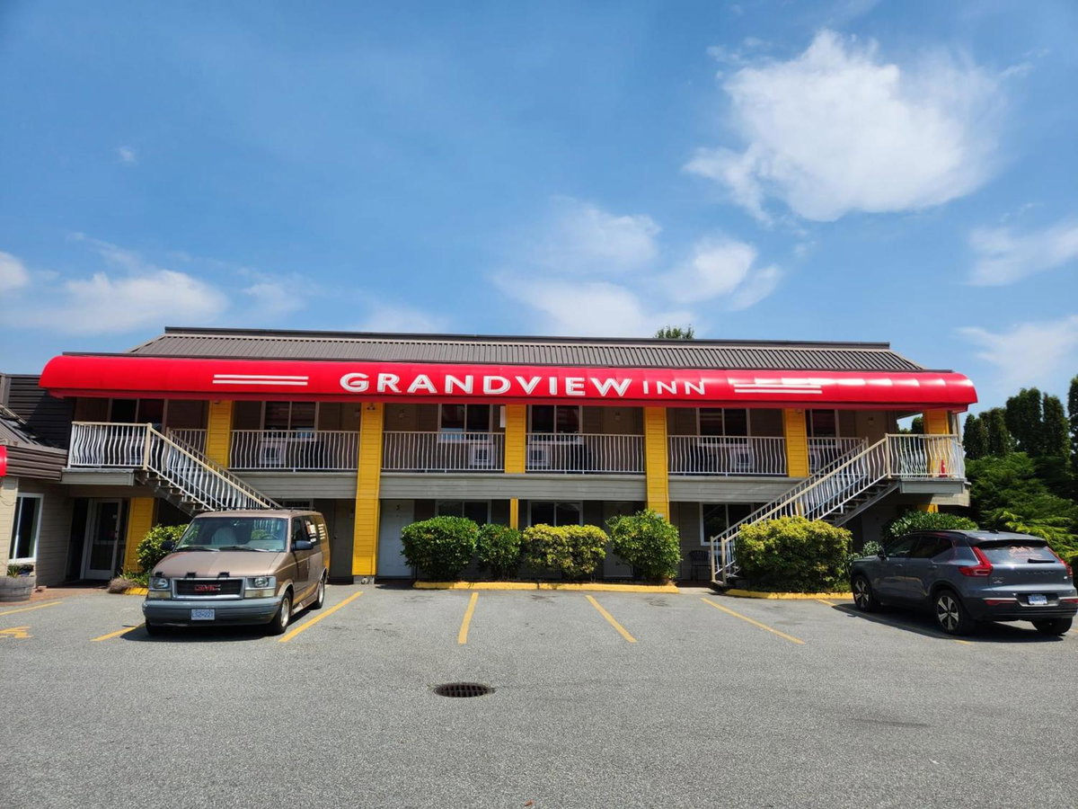 Grantview Inn, Canada