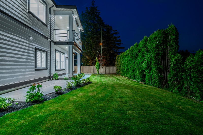 Sun suite, Surrey, Canada