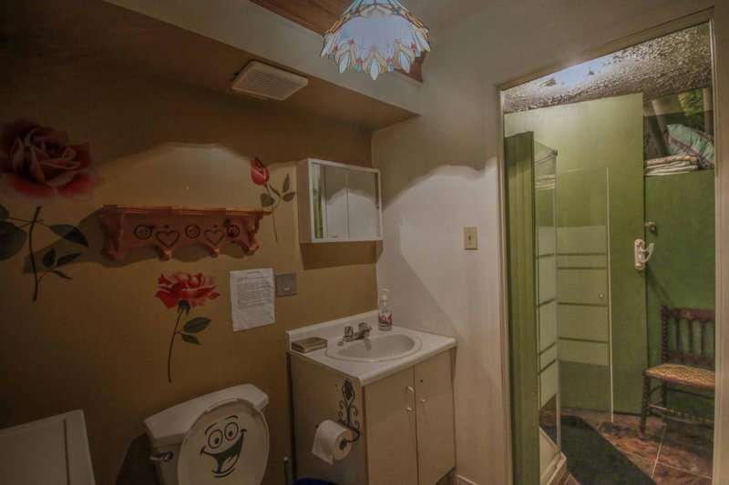 Vieille Maison Rustique Espace Intéressant, Quebec City, Canada