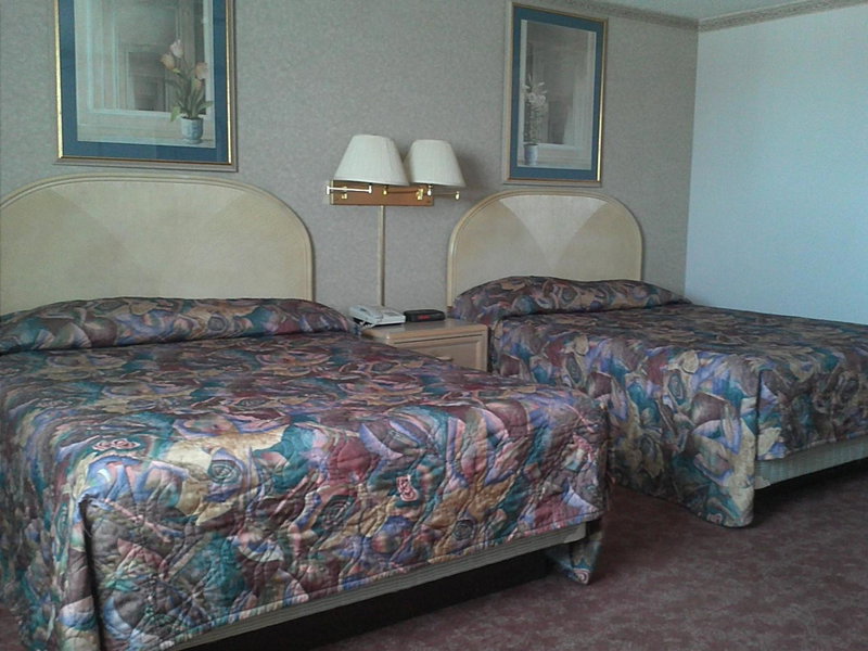 Empire Inn, Brandon, Canada