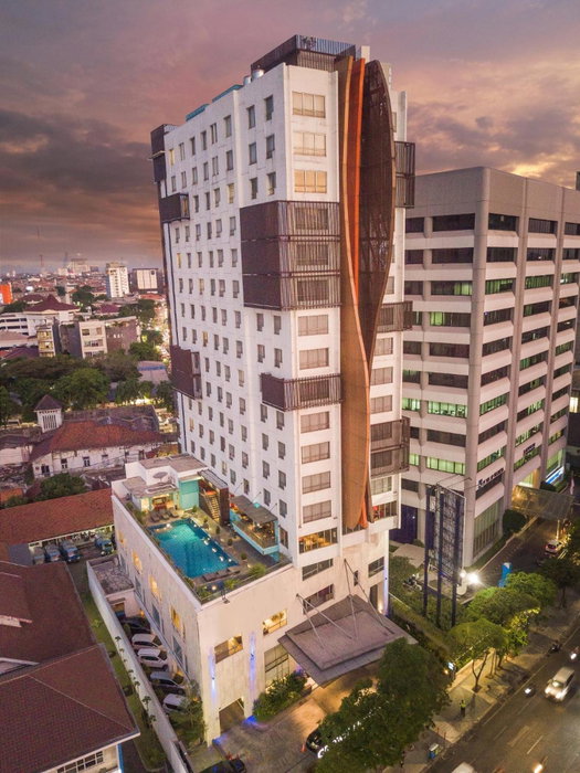 CROWN PRINCE Hotel Surabaya Managed by Midtown Indonesia, Surabaya, Indonesia