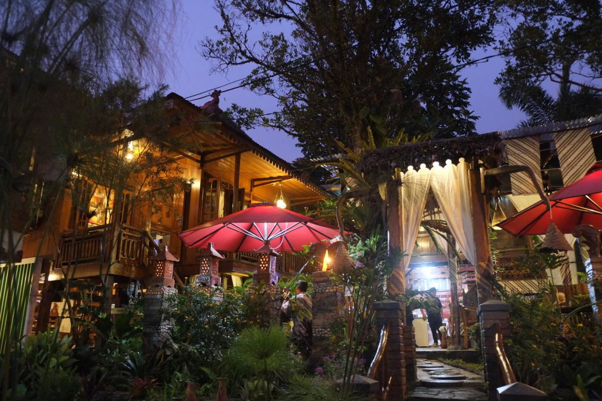Hotel · Badjoeri Ethnic Wooden Homestay, Bandung