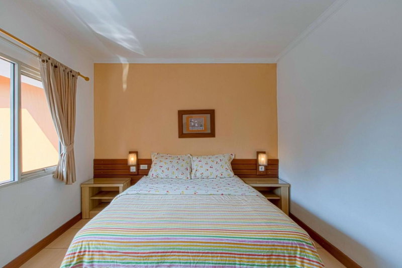 Applewood B&B, Bogor, Indonesia