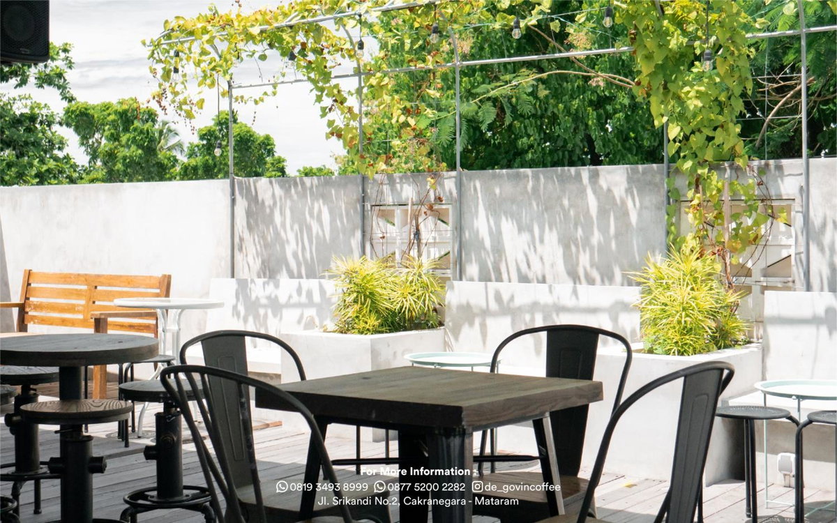 Hotel · de'Govin Hotel, Cakranegara