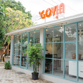 de'Govin Hotel, Cakranegara, Indonesia