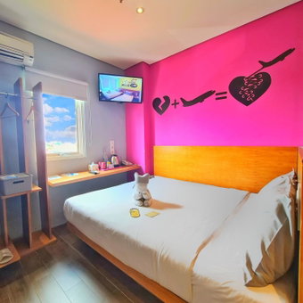 Radja Art and Boutique Hotel Simpang Lima, Semarang, Indonesia