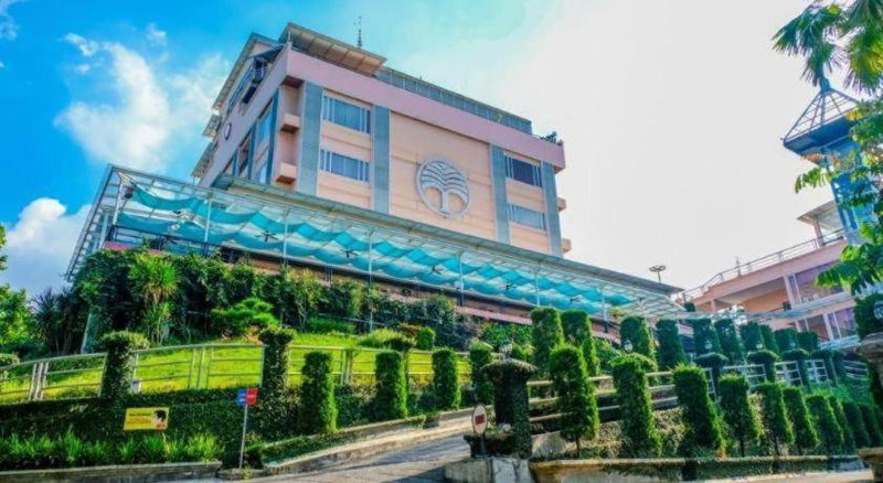 Royal Senyiur Hotel, Pasuruan, Indonesia