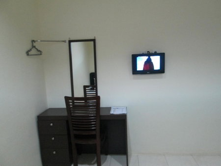 Mahkota Hotel, Genteng, Indonesia