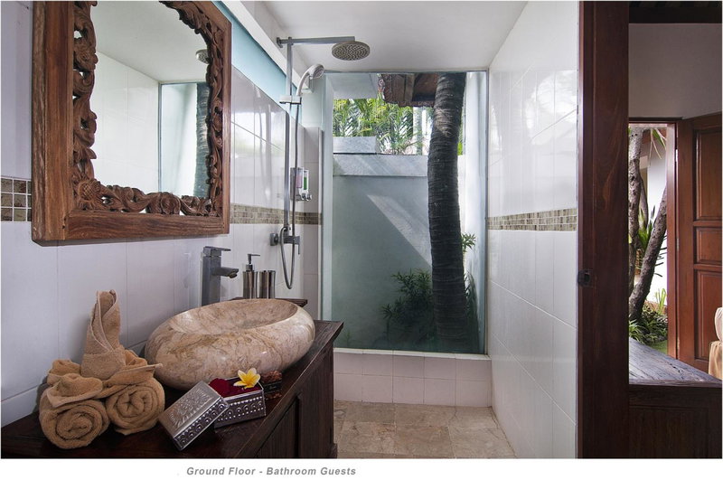 2BR Villa Senin - Minggu Villas Seminyak, Seminyak, Indonesia
