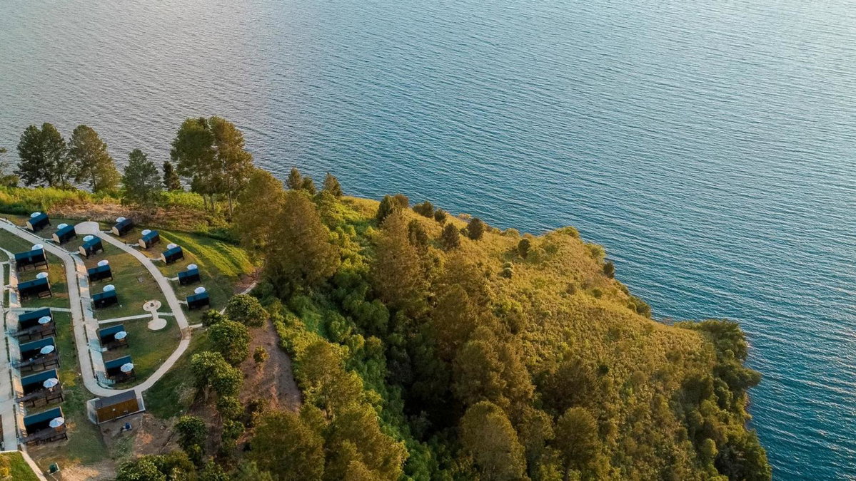 Bobocabin Patra, Parapat, Indonesia