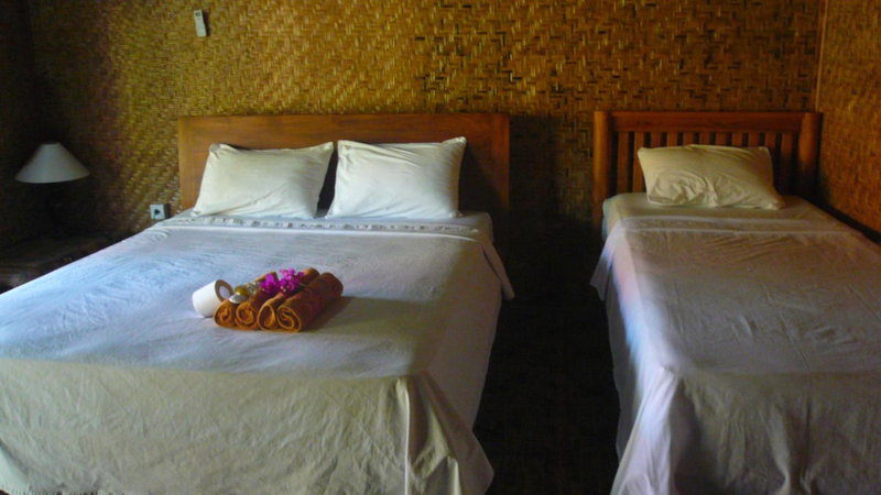 Bronze Bungalows, Gili Meno, Indonesia