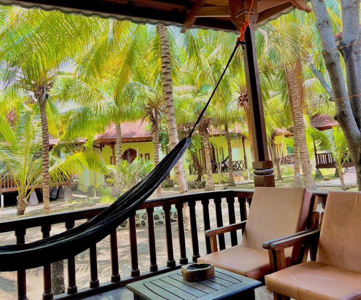 Bronze Bungalows, Gili Meno, Indonesia