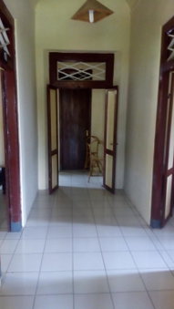 Guru Ratna, Munduk, Indonesia