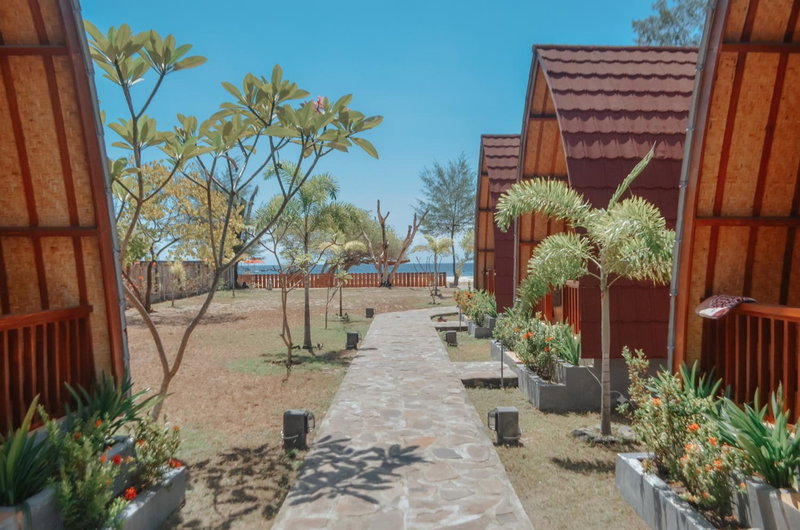 Laba Laba Bungalow, Gili Meno, Indonesia