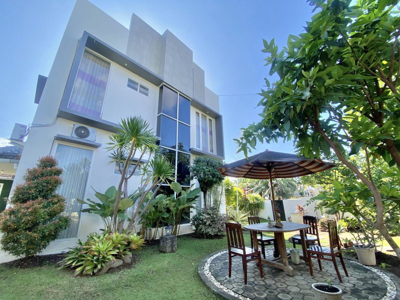 Omah Ulfah Homestay, Banyuwangi, Indonesia