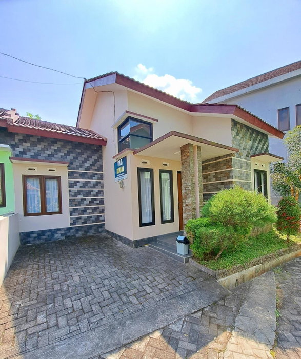 Villa petit Tour, Batu, Indonesia