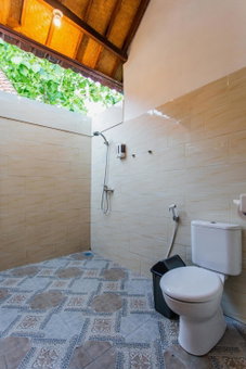 Camar Cottage & Hostel, Nusa Penida, Indonesia