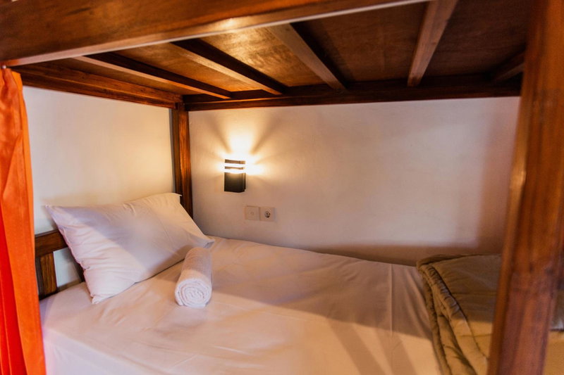 Camar Cottage & Hostel, Nusa Penida, Indonesia