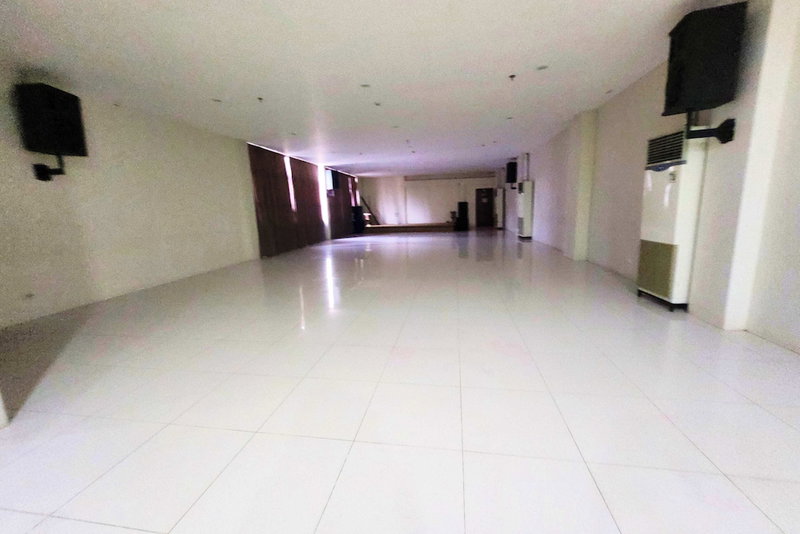DLT Suites Cebu powered by Cocotel, Minglanilla, Philippines