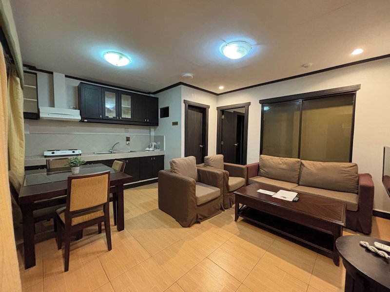 D'Leonor Hotel, Davao, Philippines