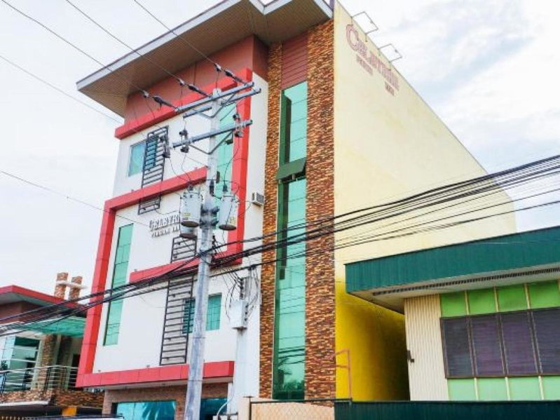 RedDoorz near Talisay District Hospital, Candulawan, Philippines