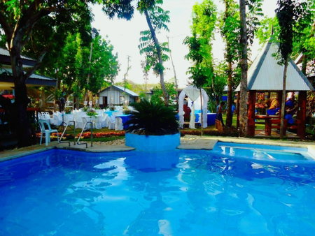 The Pelicans Resort, Matabungkay, Philippines