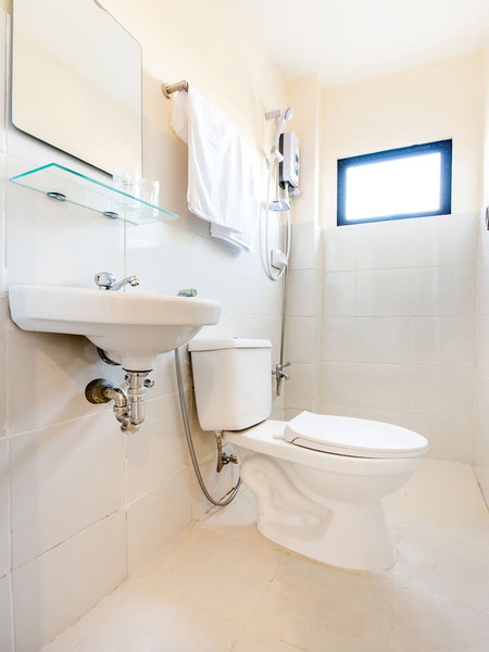OYO 490 V-cat Apartelle, Manila, Philippines