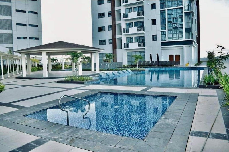 One Manchester Place by Hiverooms, Punta Engaño, Philippines