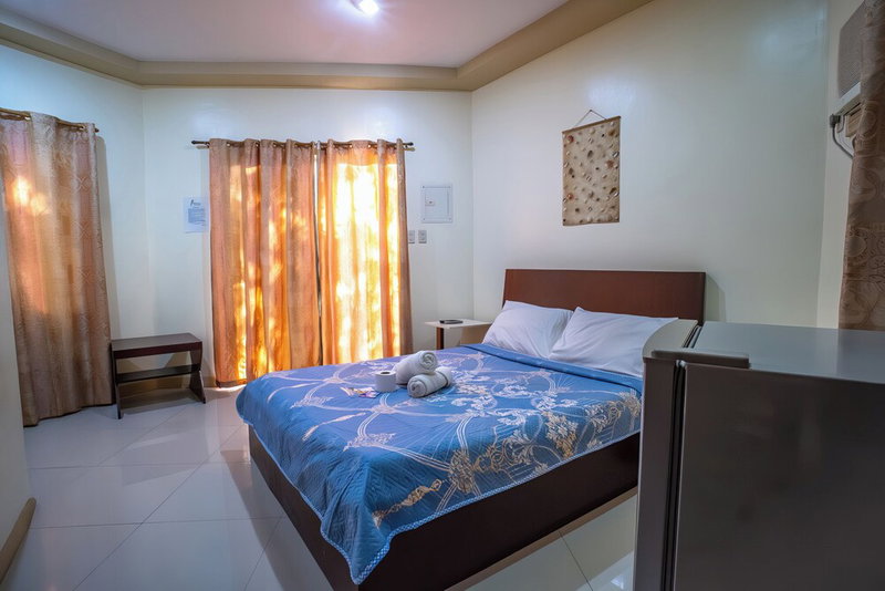 Almira Diving Resort, Panglao, Philippines