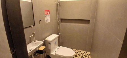 Townhouse Oak Grey Hotel Near Clark International Airport, Angeles City, Philippines