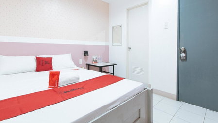 RedDoorz near SM Calamba, Laguna, Philippines