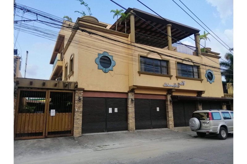 RedDoorz at Casa Marabella Villamonte Bacolod City, Bacolod, Philippines