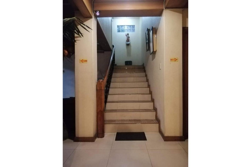 RedDoorz at Casa Marabella Villamonte Bacolod City, Bacolod, Philippines