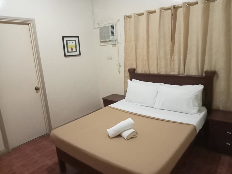 RedDoorz at Casa Marabella Villamonte Bacolod City, Bacolod, Philippines
