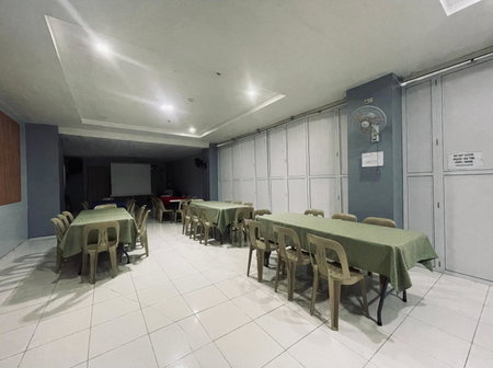 A and A Bed and Breakfast Inn powered by Cocotel, Legazpi, Philippines