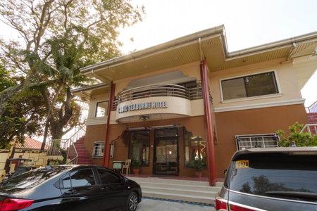 RedDoorz Plus @ Seaborne Hotel Subic Zambales, Subic, Philippines