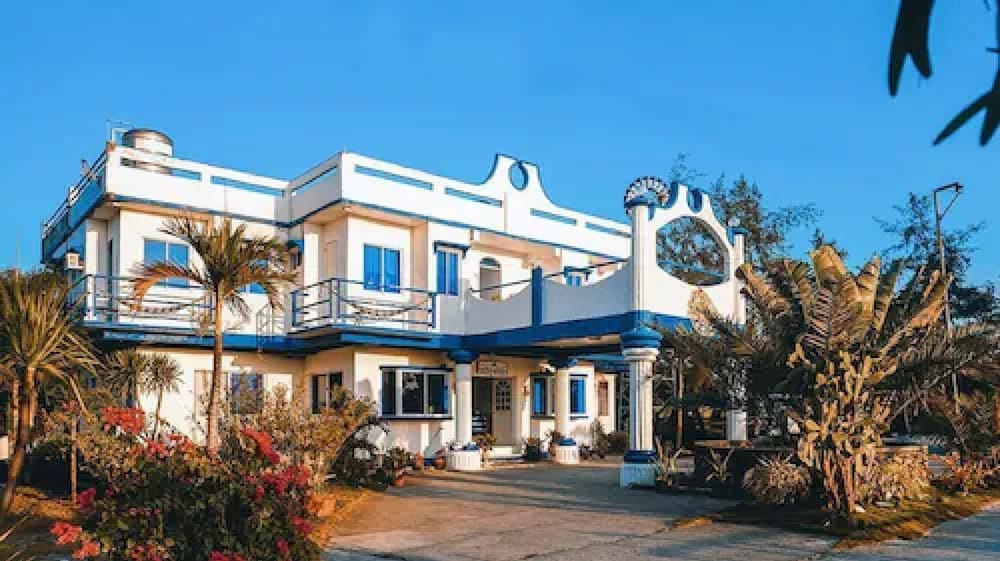 Hotel · Club Monet Beach Resort By Cocotel, Cabangan