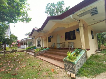 RedDoorz Plus @ Costa Roca Balamban, Cebu City, Philippines