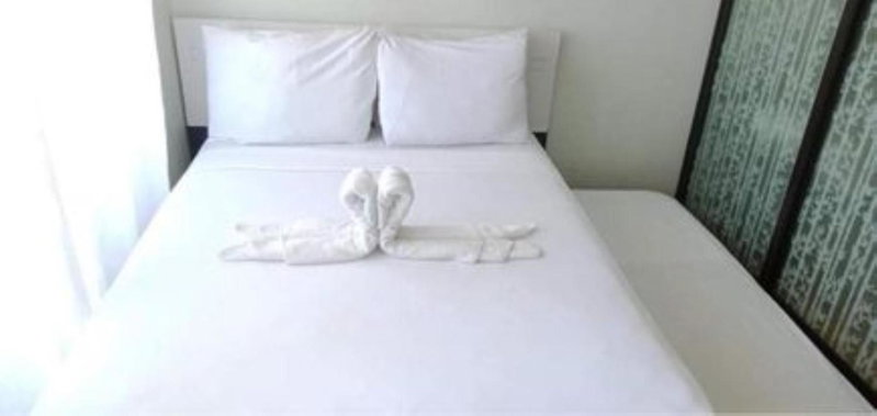 One oasis A10 3mins walk SM Mall,free pool - wifi, Davao City, Philippines