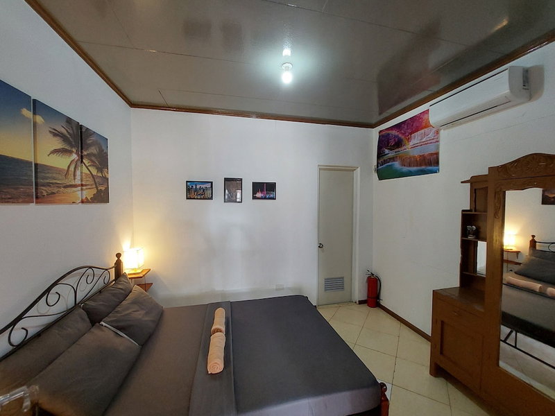 Ohlala Hostel, Moalboal, Philippines