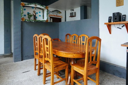 RedDoorz at St Anthony Beach Resort, Asturias, Philippines
