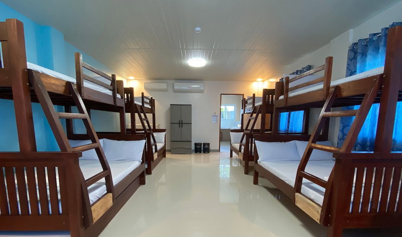 Hip Nautic Beach Resort by Cocotel, Lian, Philippines