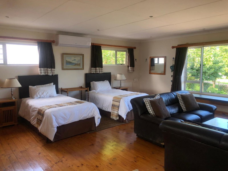 Bee’s Knees Cottage, Winterton, South Africa